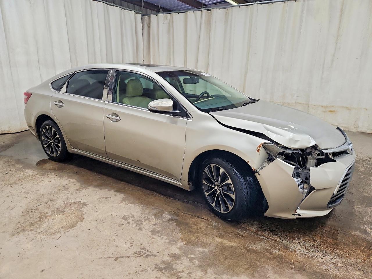 Toyota Avalon Xle Premium