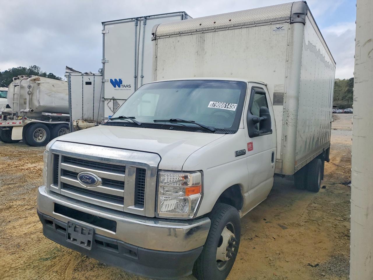 Salvage Ford Econoline Image