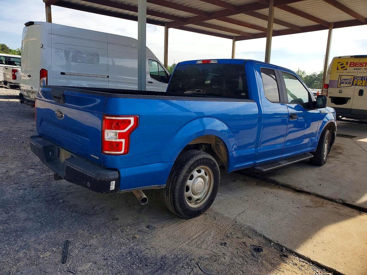 Ford F-150 Super Cab