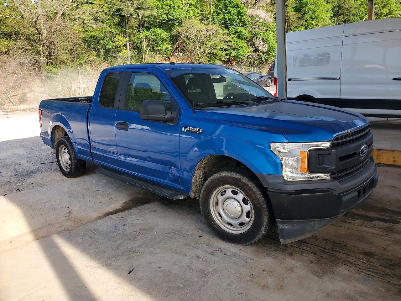 Ford F-150 Super Cab