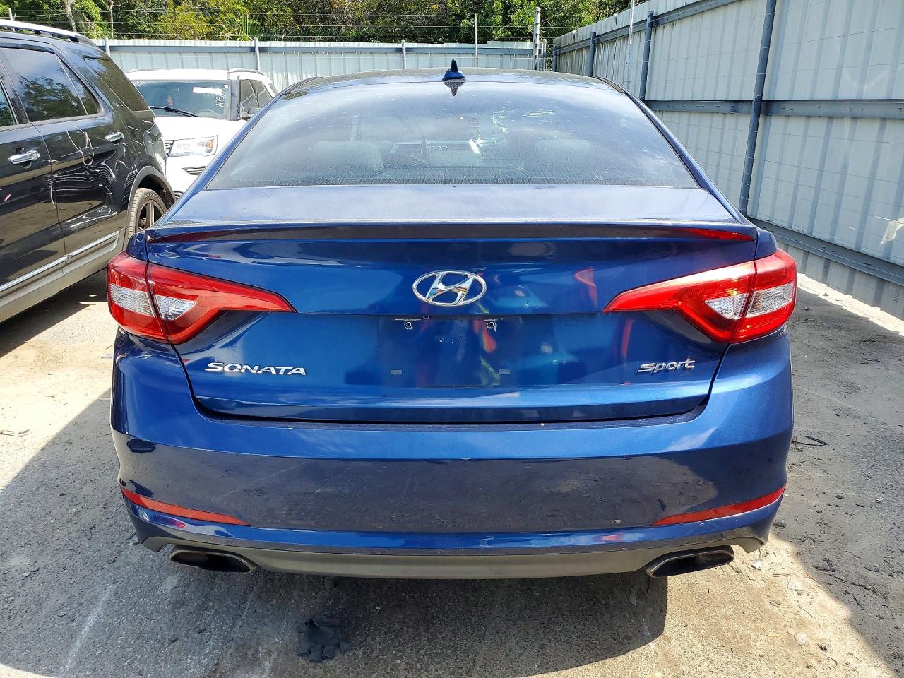 Hyundai SONATA Sport
