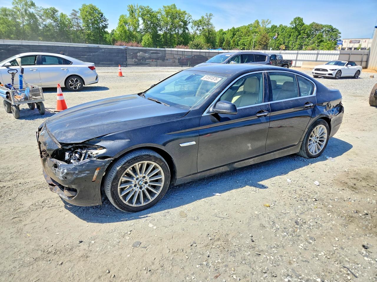 Salvage BMW 5 Series Image