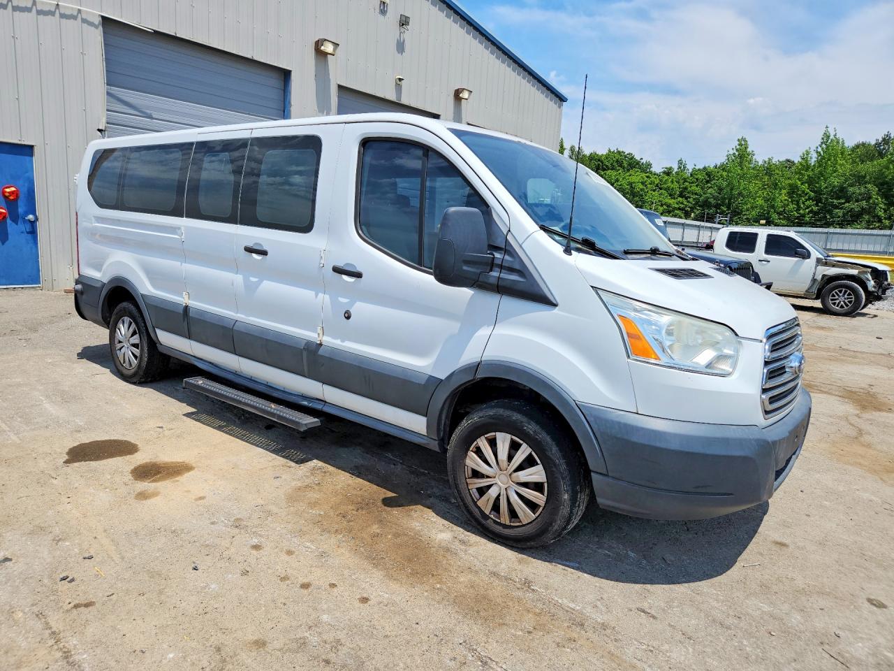 Ford Transit T-350