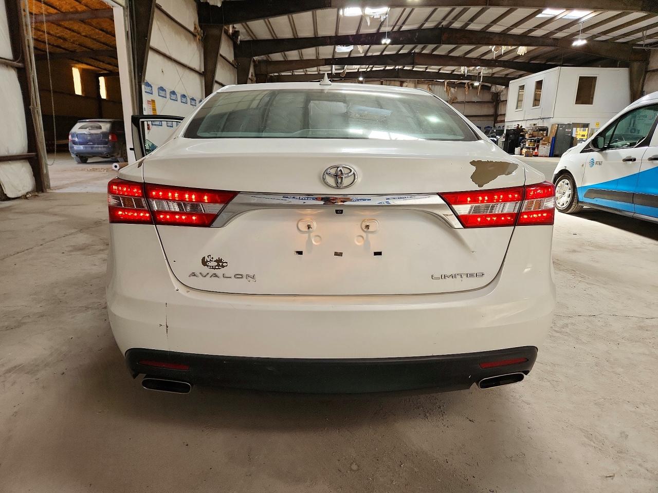 Toyota Avalon Limited