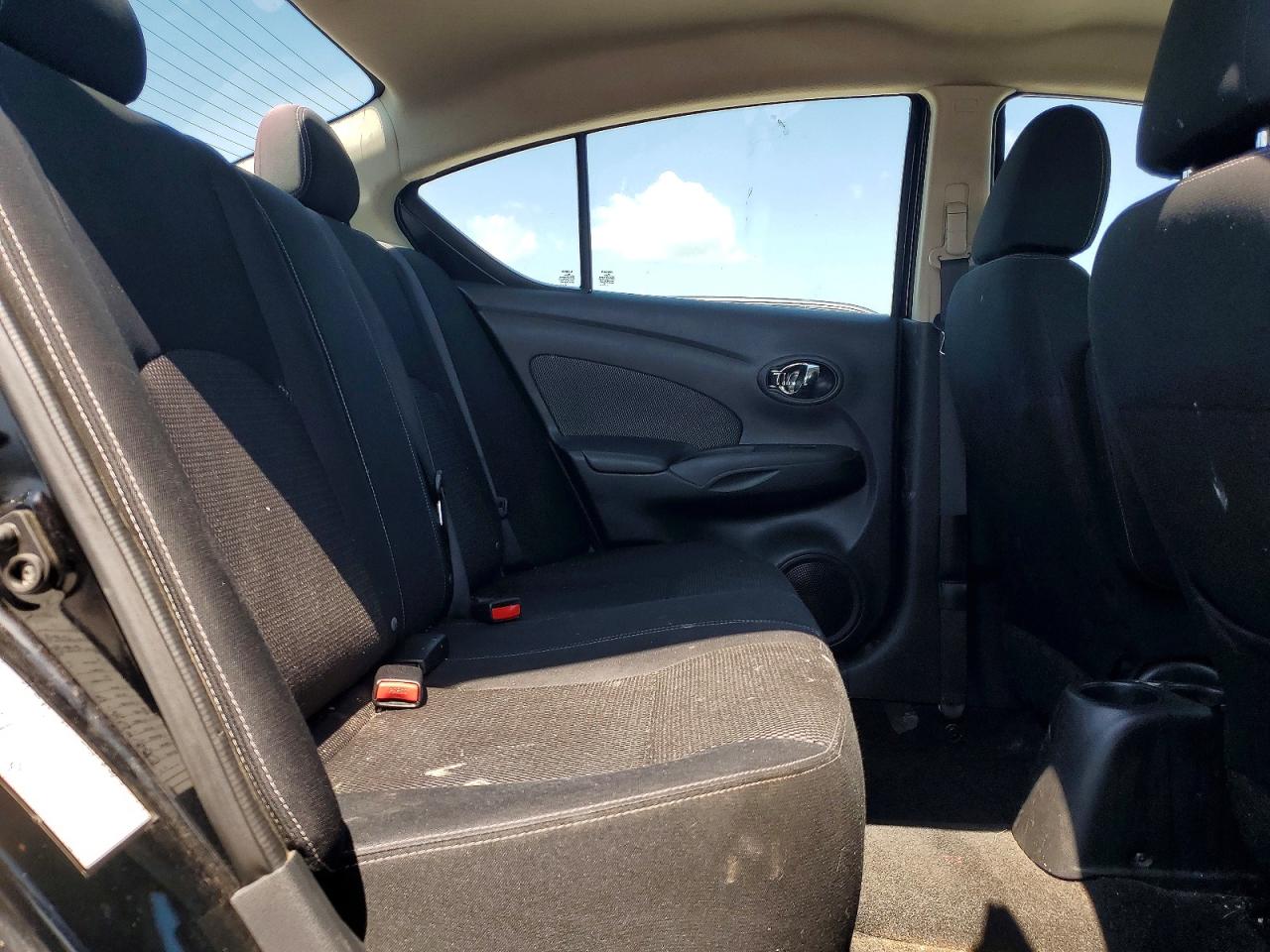 Nissan Versa 1.6 Sv