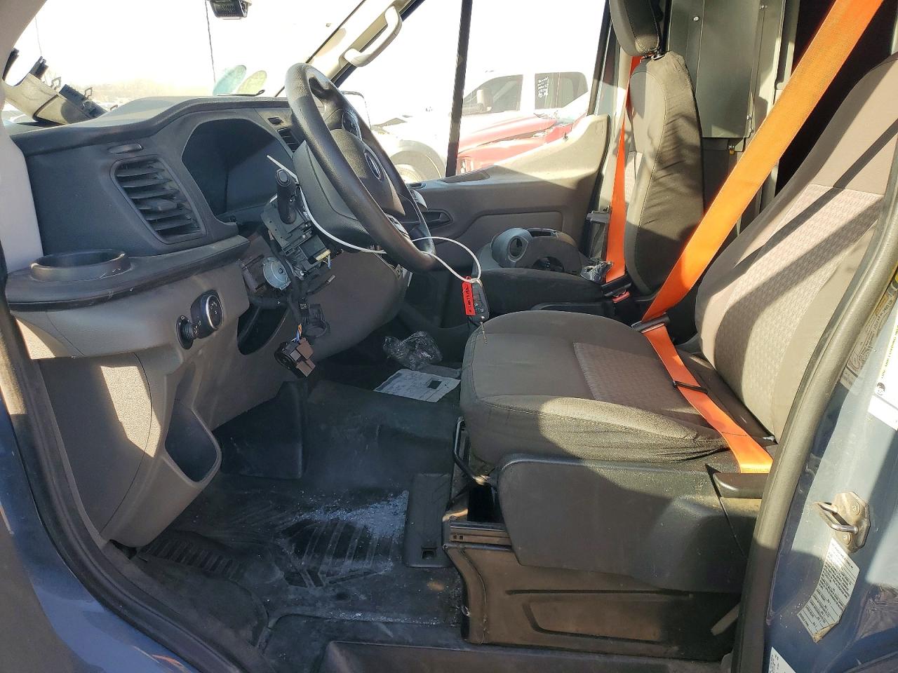 Ford Transit T-250