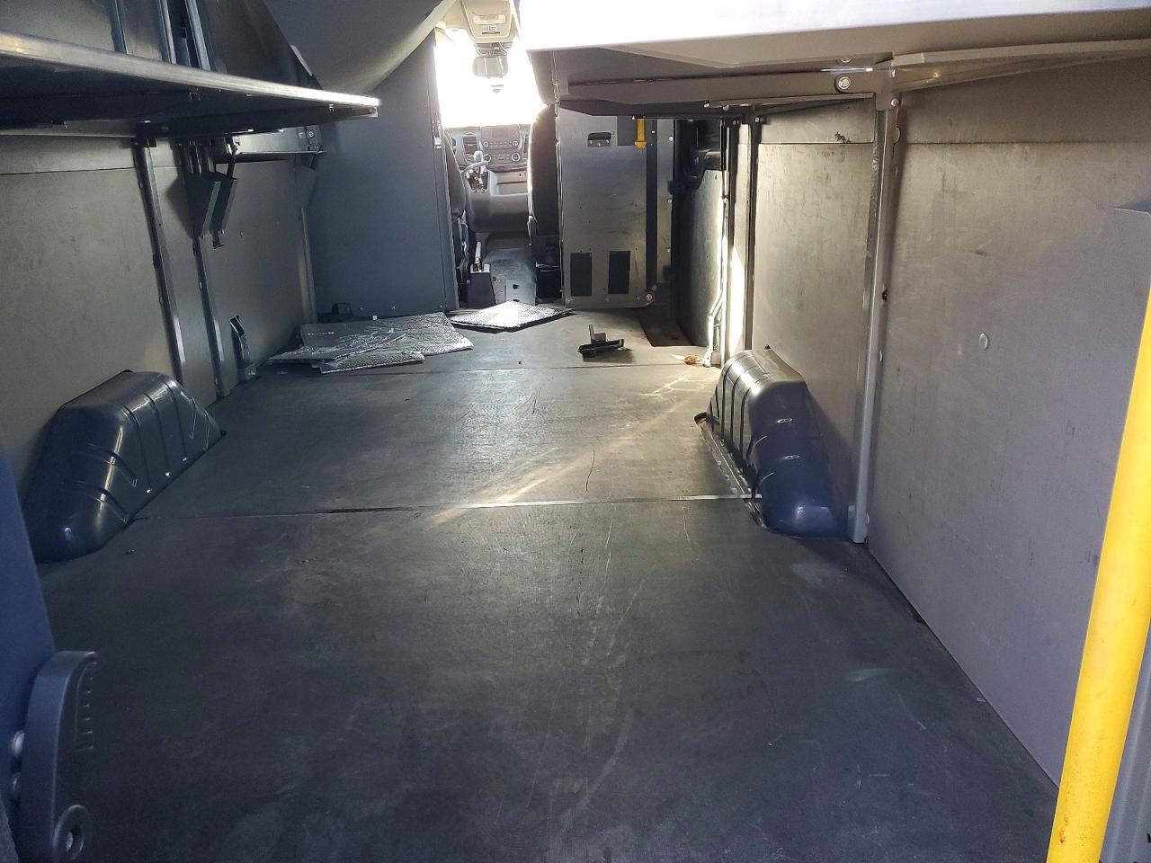 Ford Transit T-250