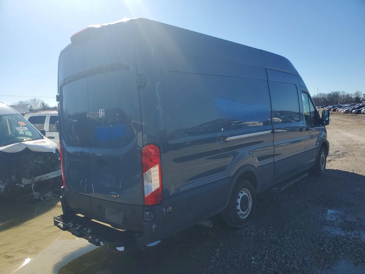 Ford Transit T-250