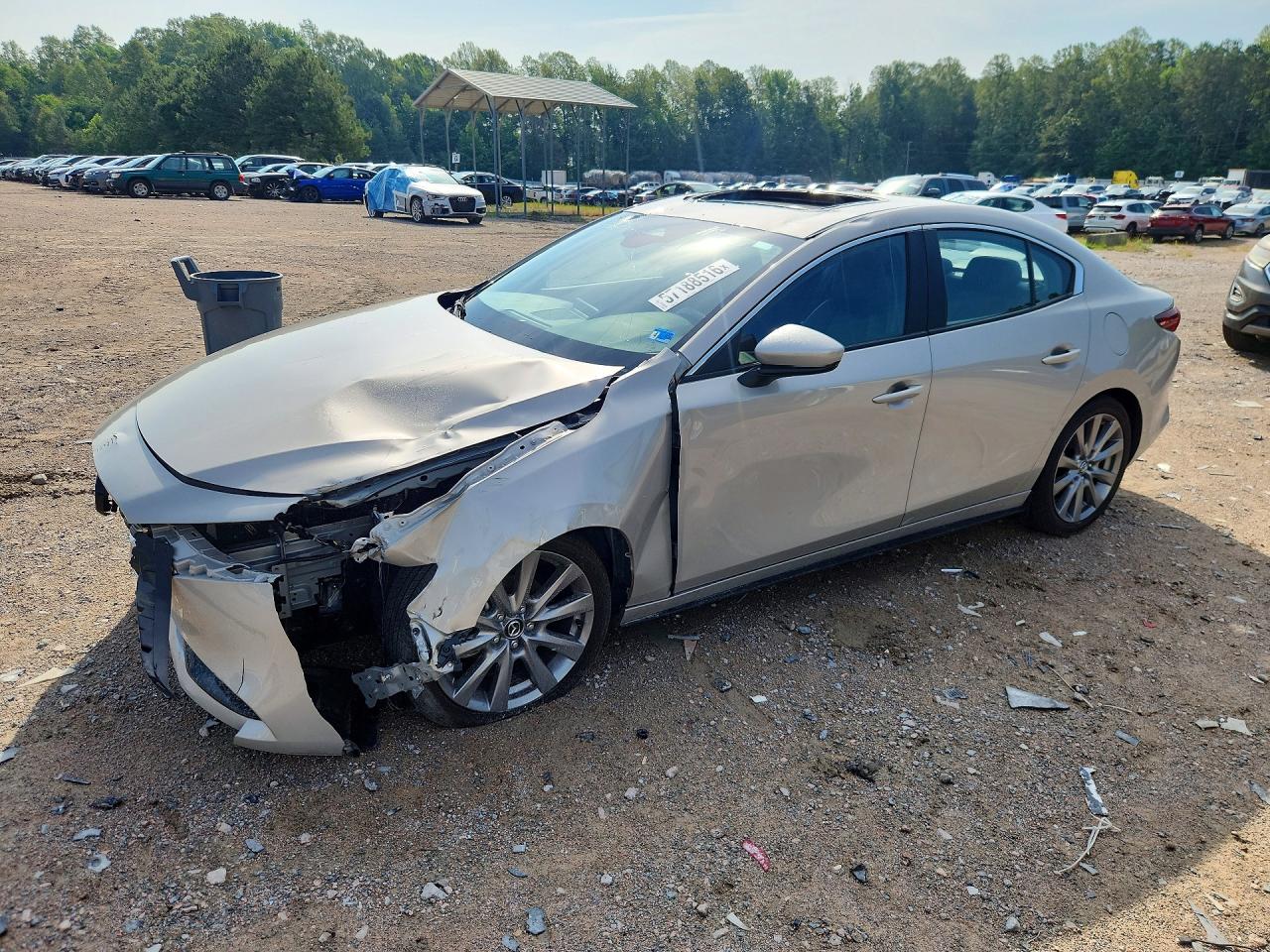 Salvage Mazda 3 Image