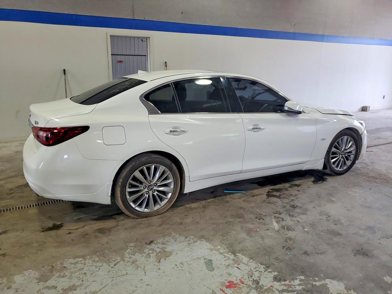 INFINITI Q50 3.0t Luxe