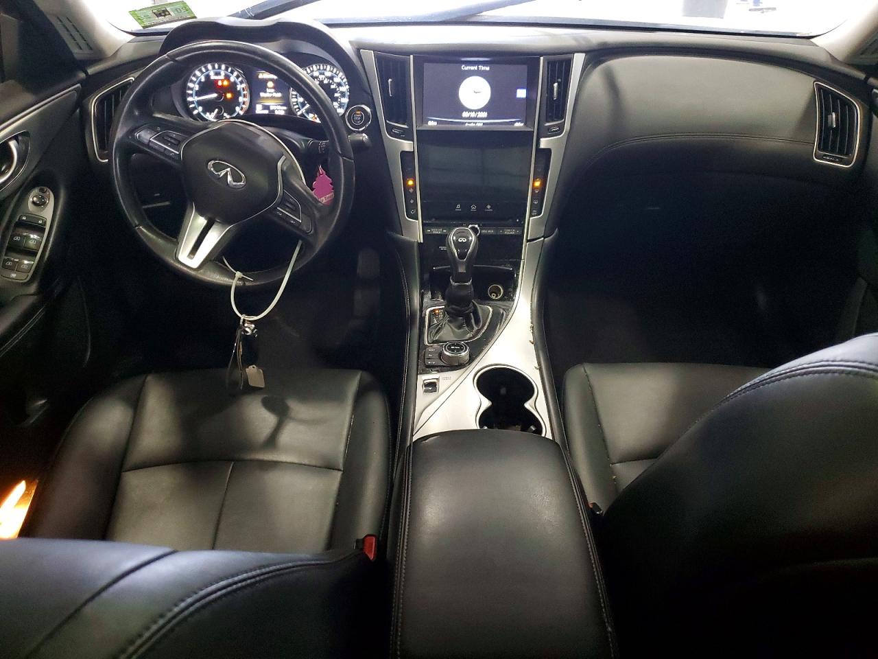 INFINITI Q50 3.0t Luxe