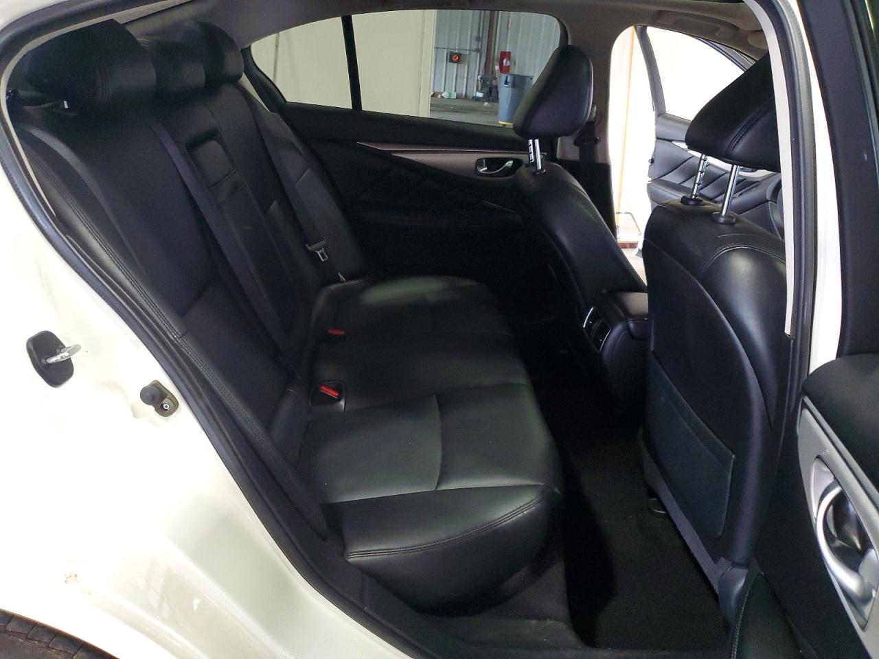 INFINITI Q50 3.0t Luxe