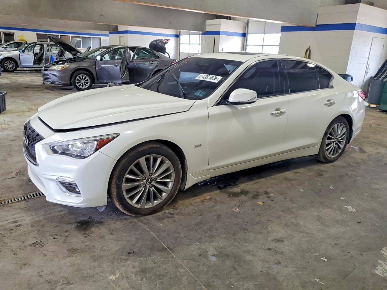 Salvage INFINITI Q50 Image
