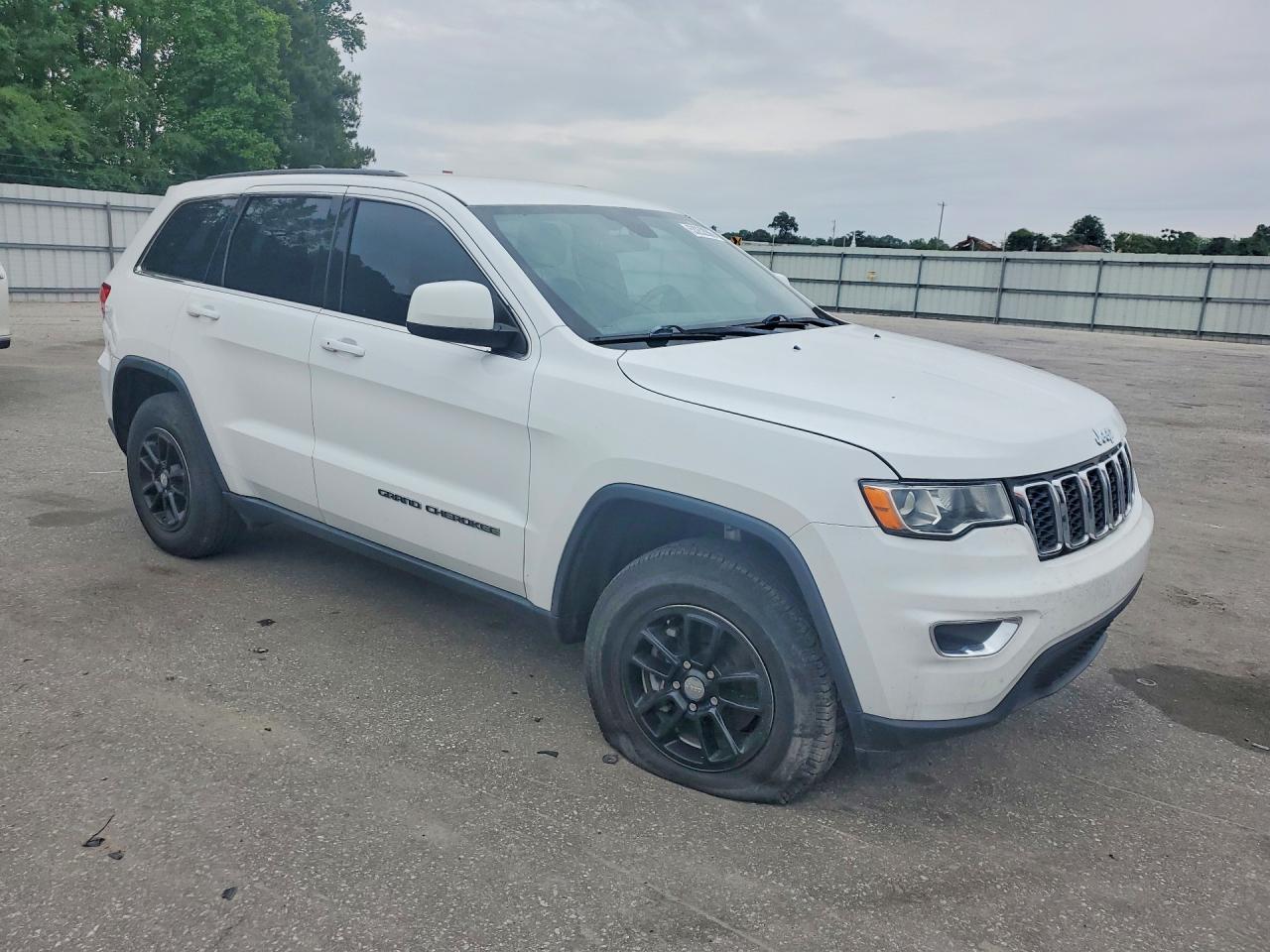 Jeep Cherokee Laredo