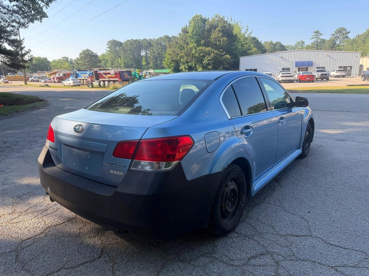 Subaru Legacy 2.5i