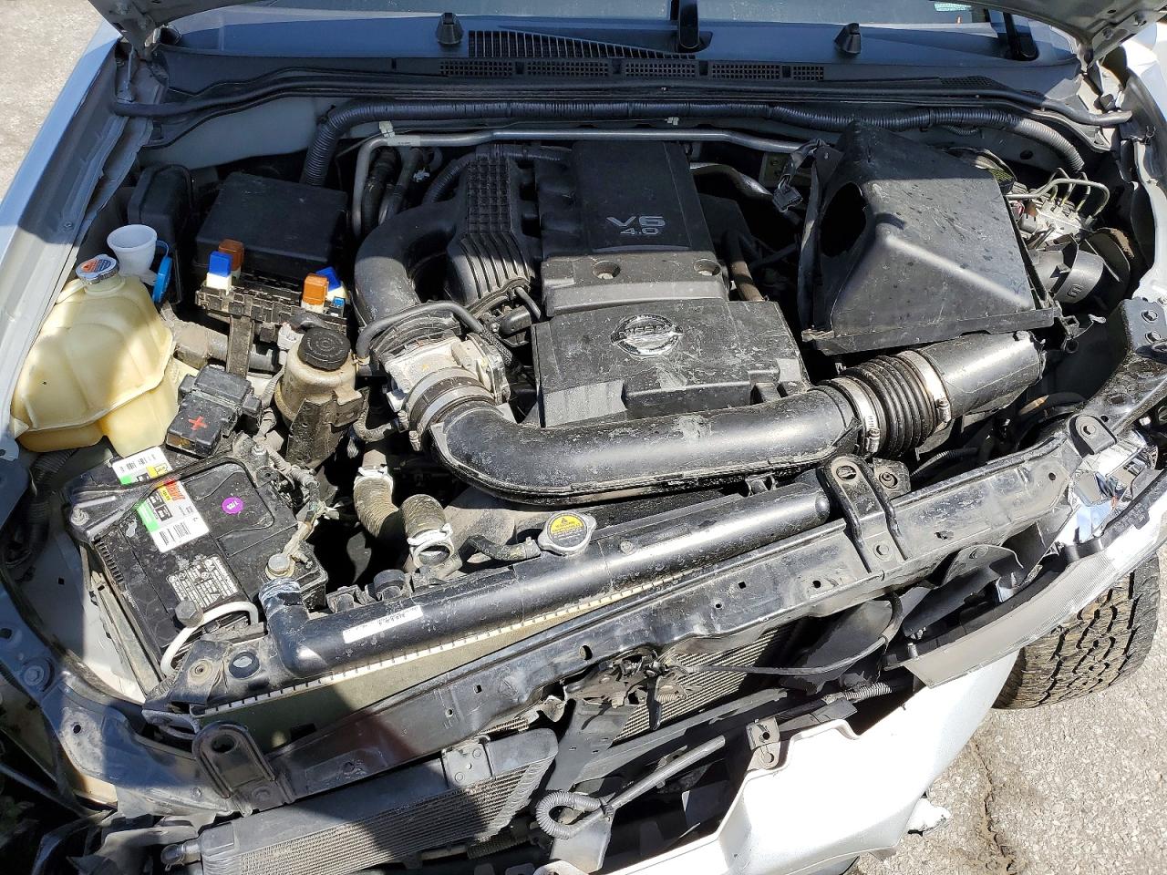 Nissan Frontier Sv