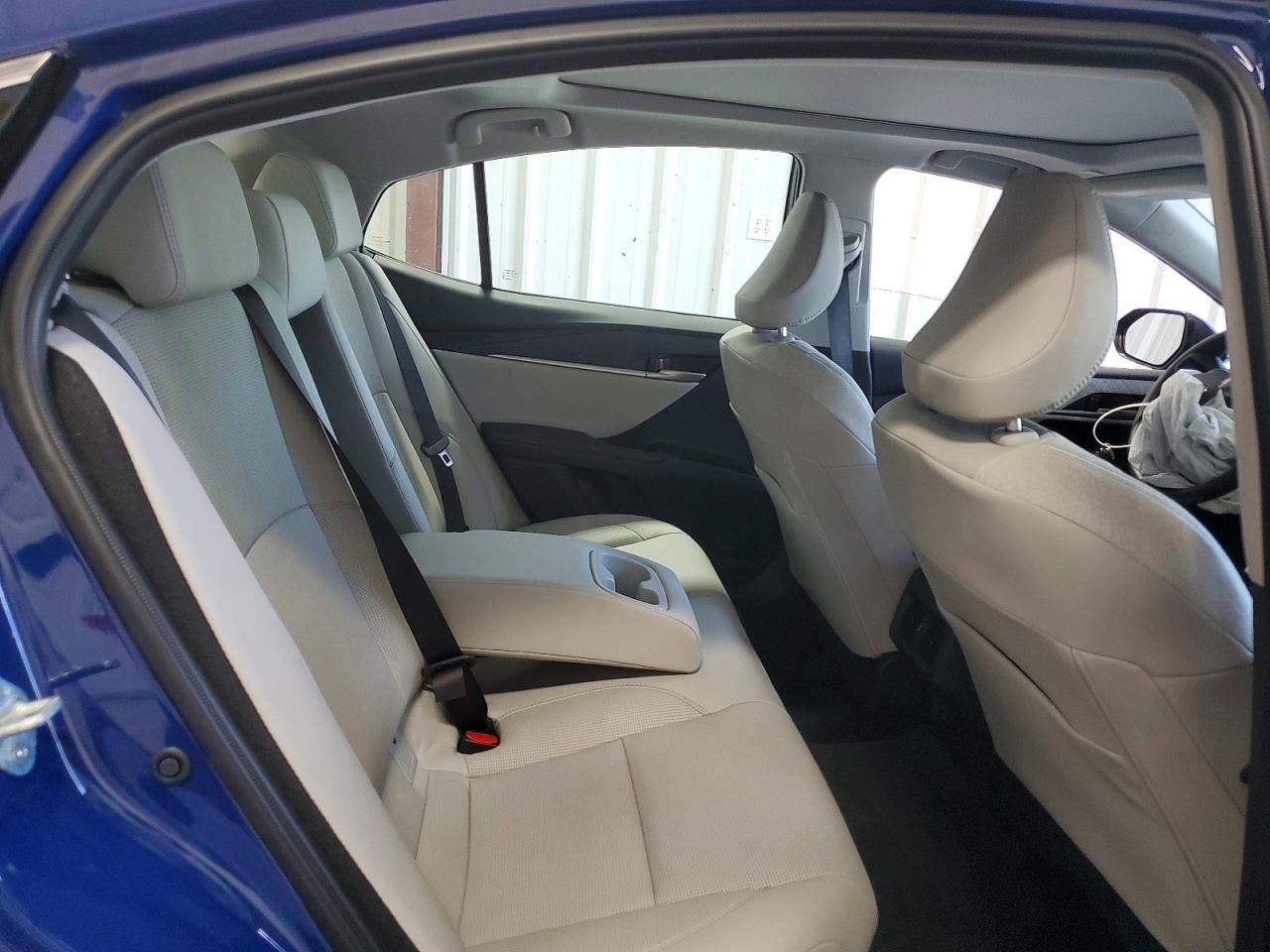 Toyota Camry Xle