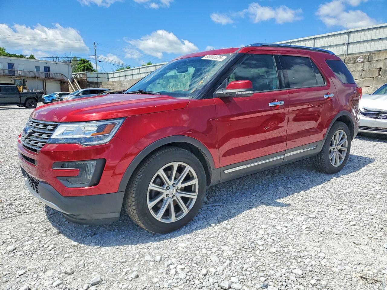 Salvage Ford Explorer Image
