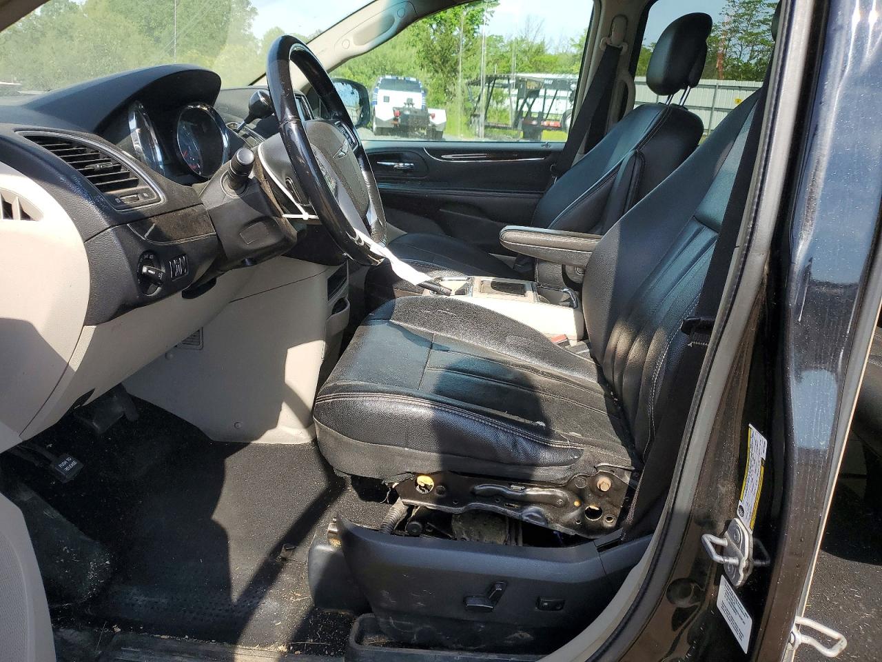 Chrysler Minivan