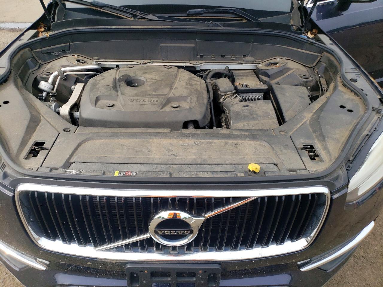 Volvo XC90 T6