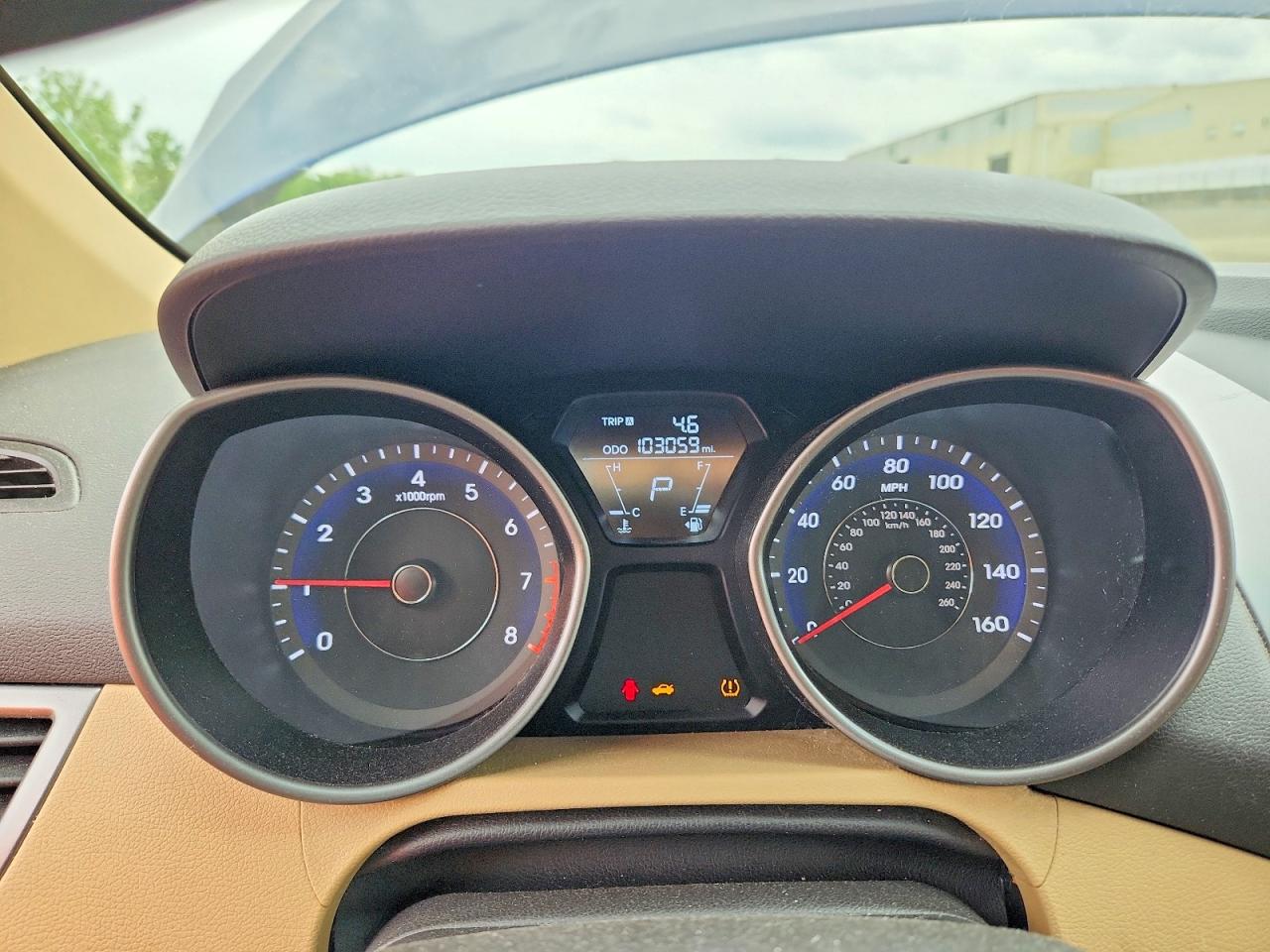 Hyundai ELANTRA Gls