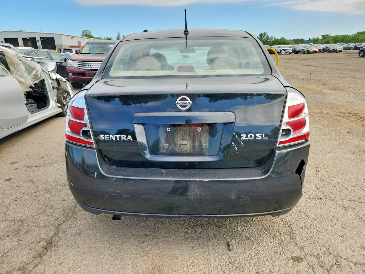 Nissan Sentra 2.0