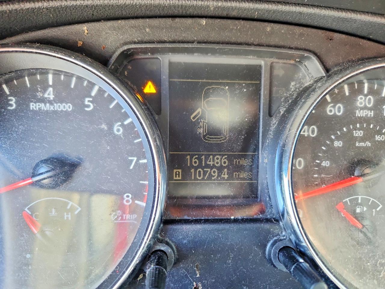 Nissan Rogue S