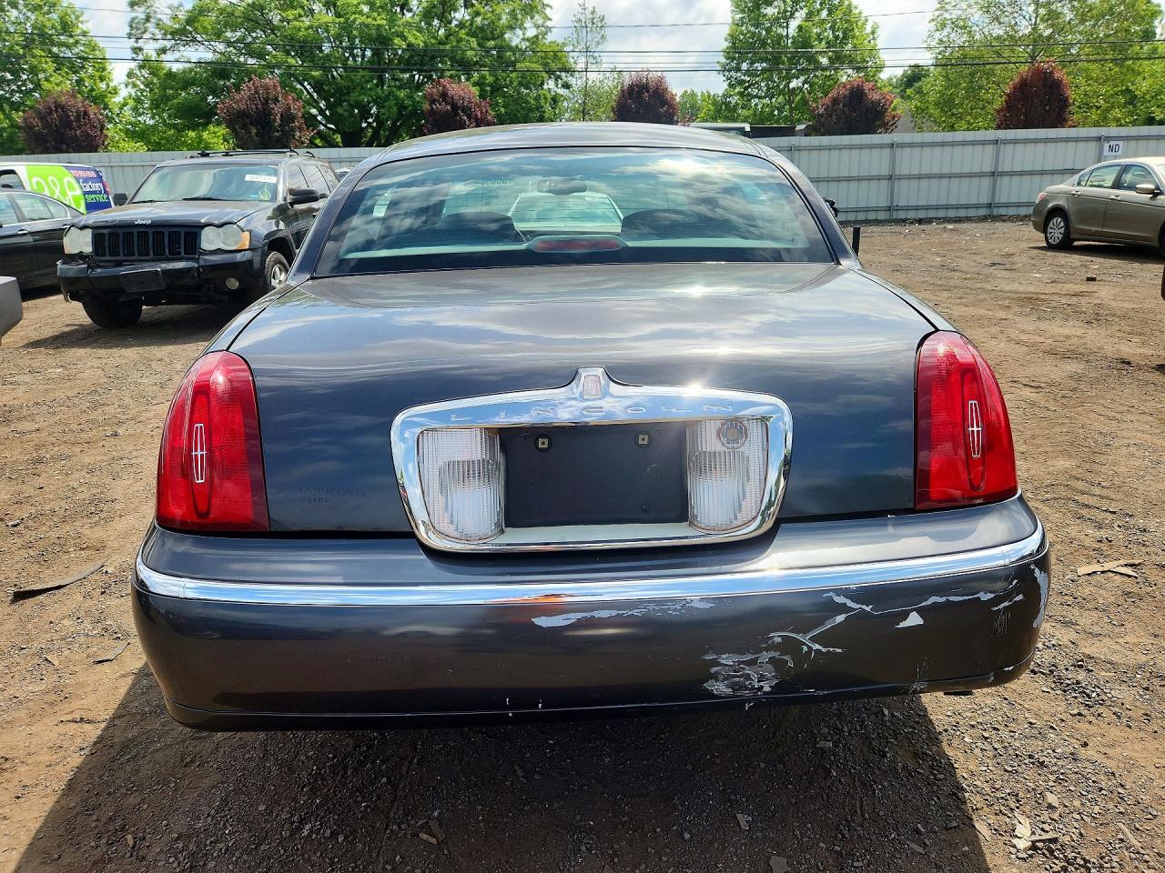 Lincoln Towncar Signature