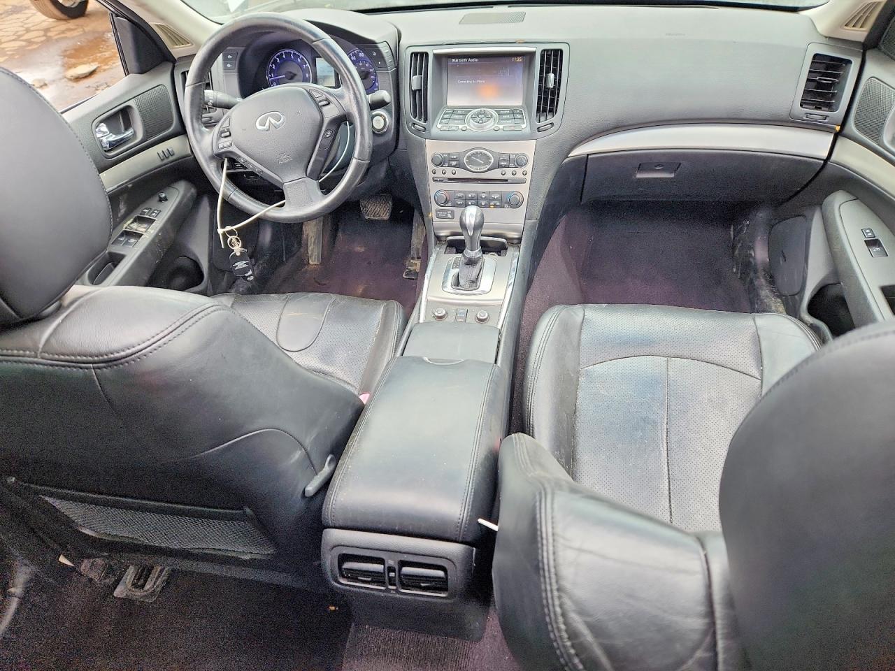 INFINITI G37 X