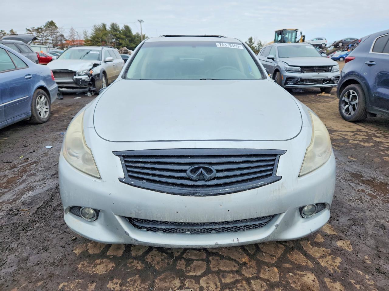 INFINITI G37 X
