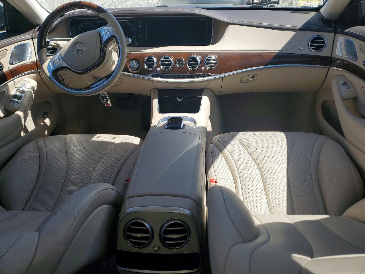 Mercedes-Benz S-Class 550 4matic
