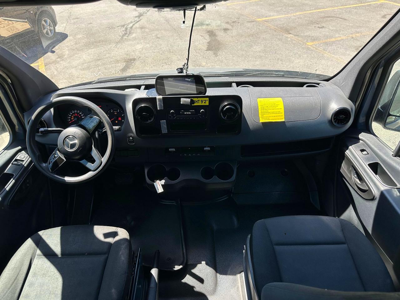 Mercedes-Benz Sprinter 2500