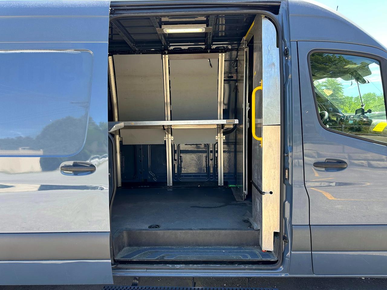 Mercedes-Benz Sprinter 2500