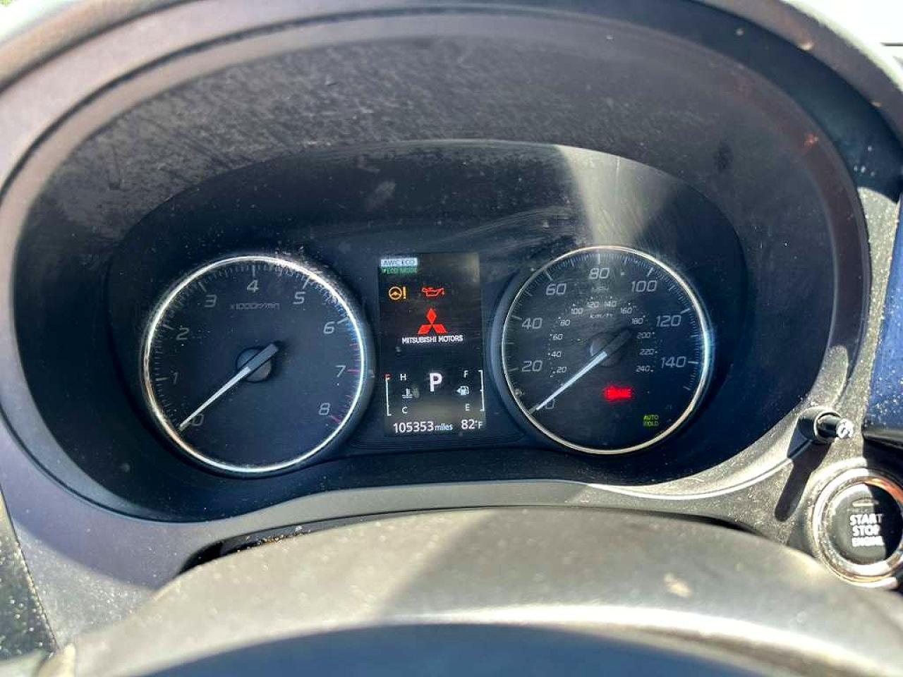 Mitsubishi Outlander Se