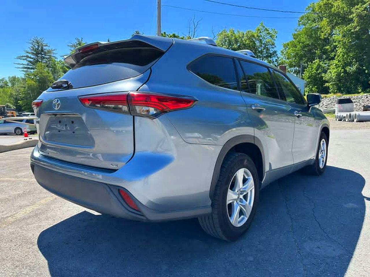 Toyota Highlander Le