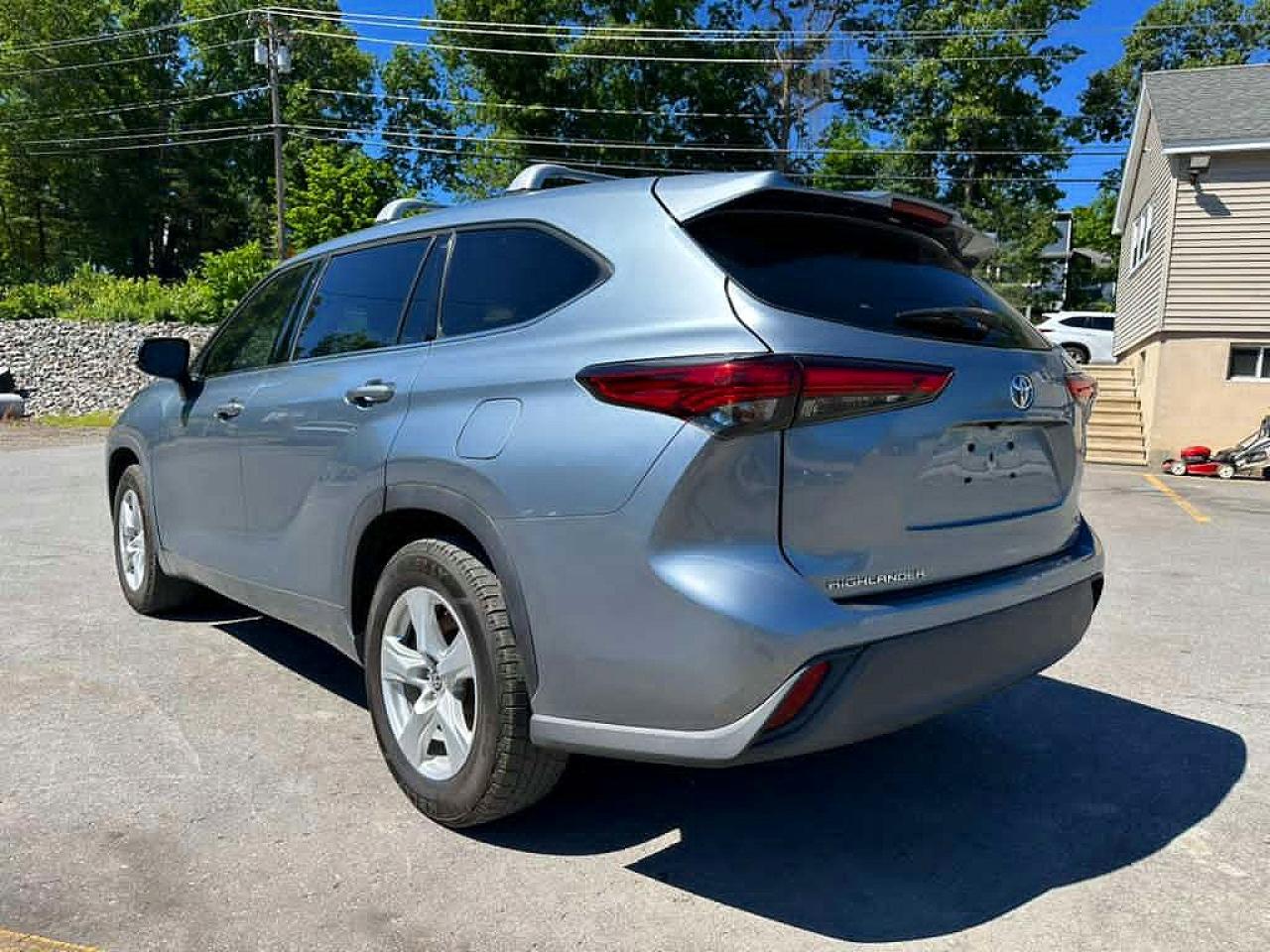 Toyota Highlander Le