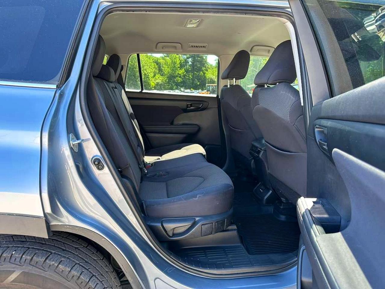 Toyota Highlander Le