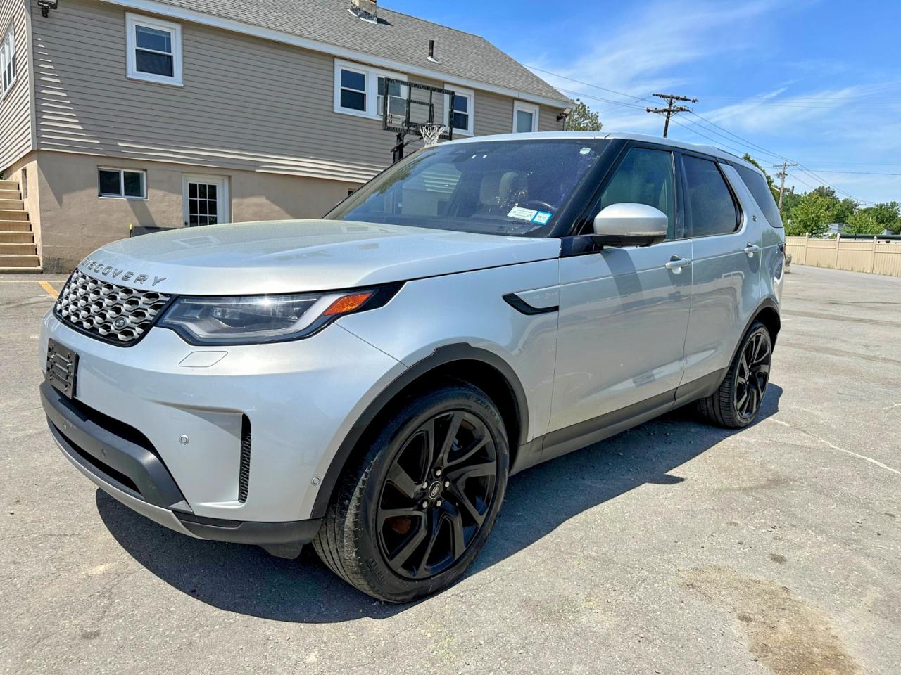 Salvage Land Rover Discovery Image