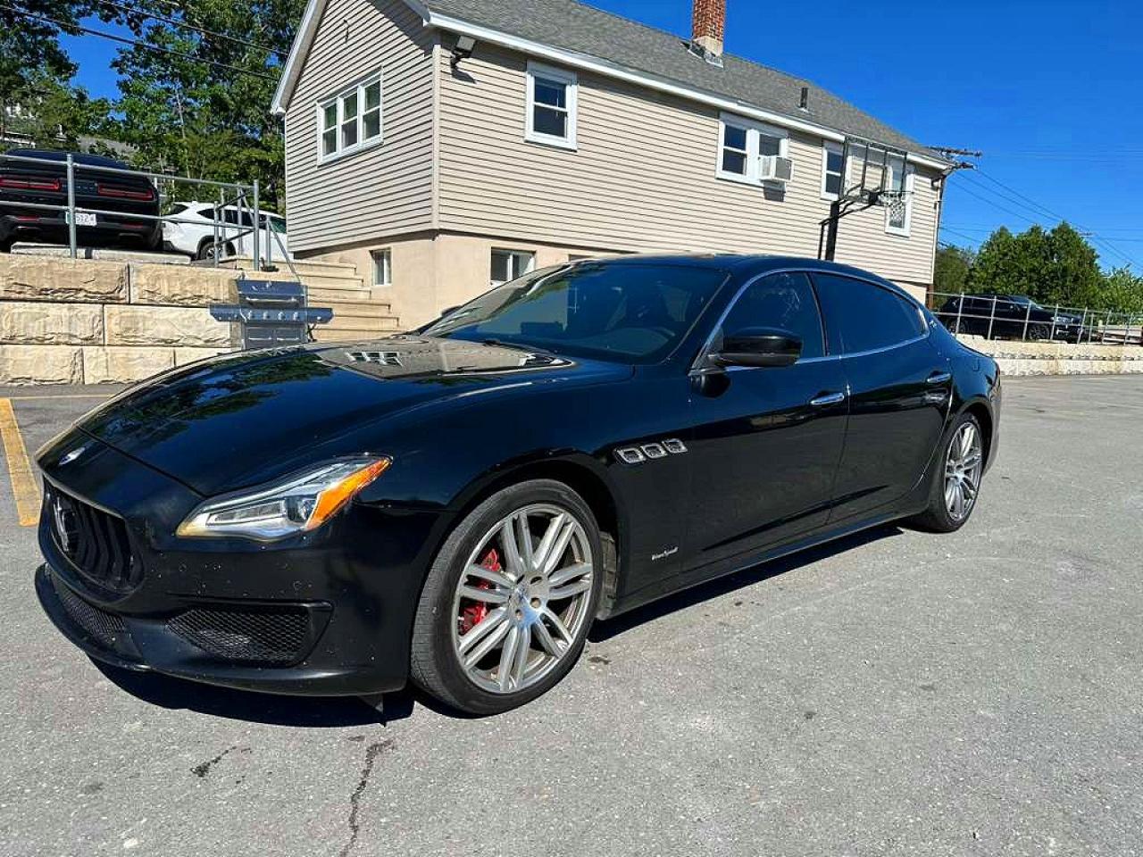 Salvage Maserati Quattropor Image