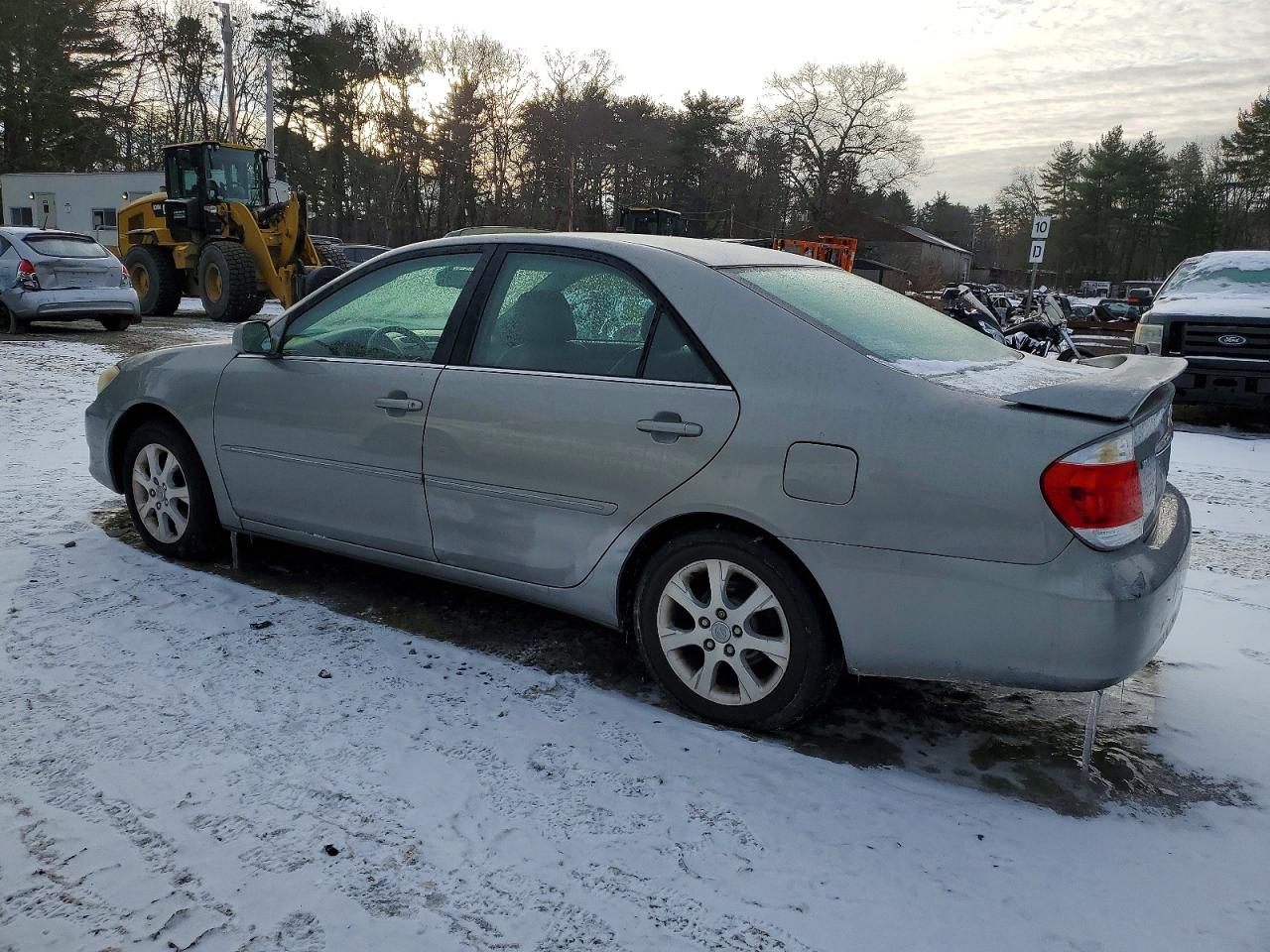 Toyota Camry Xle V6
