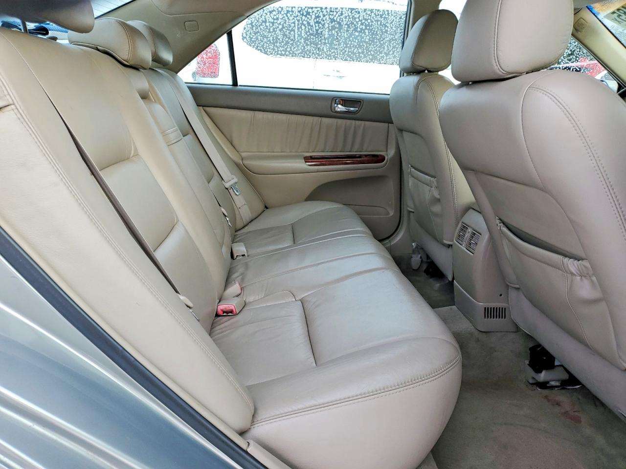 Toyota Camry Xle V6