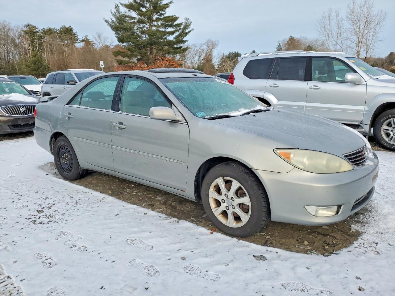 Toyota Camry Xle V6