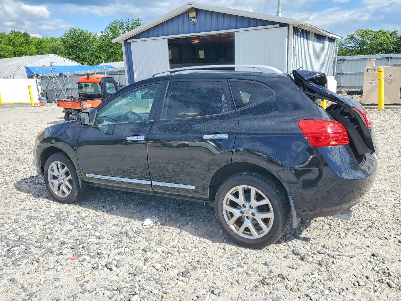 Nissan Rogue S