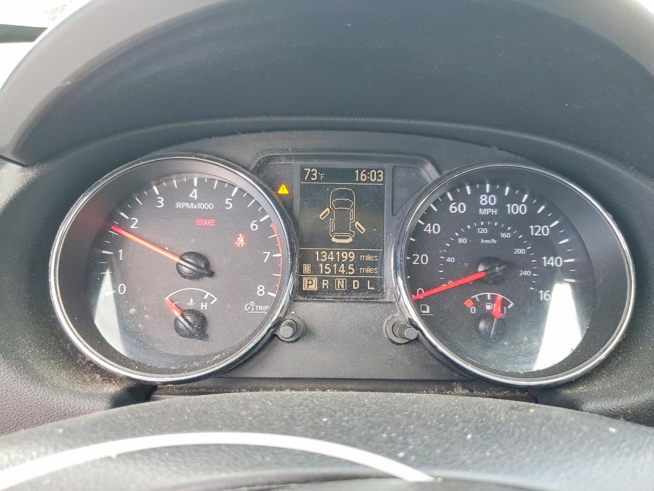 Nissan Rogue S
