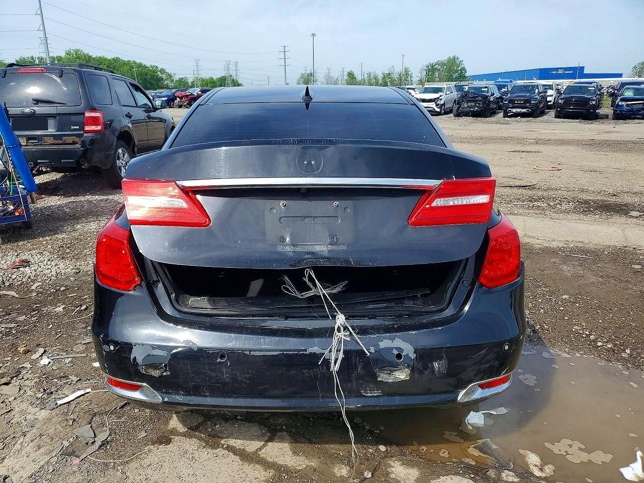 Acura RLX Advance