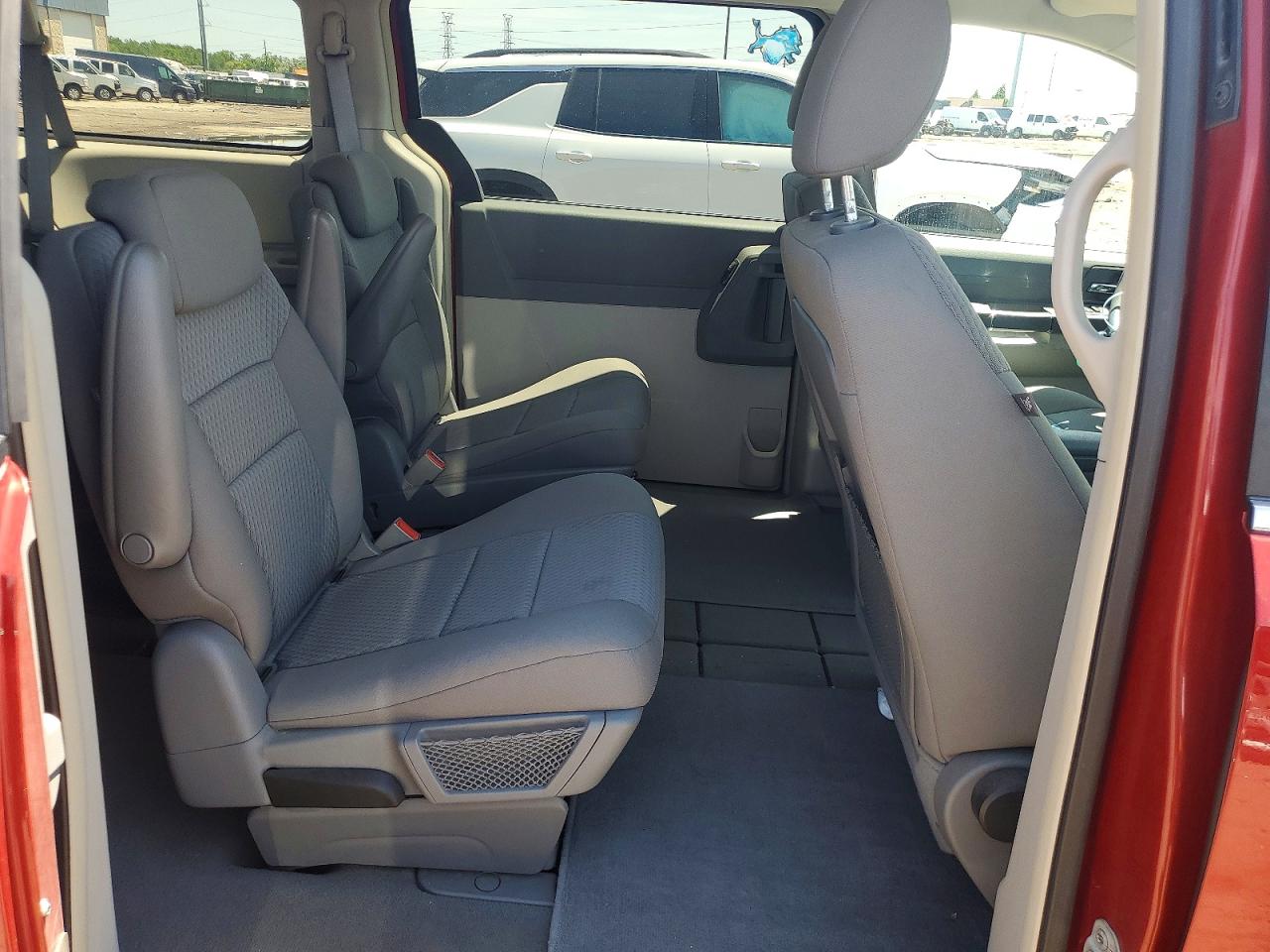 Chrysler Minivan Lx