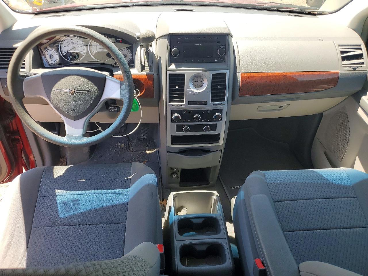 Chrysler Minivan Lx