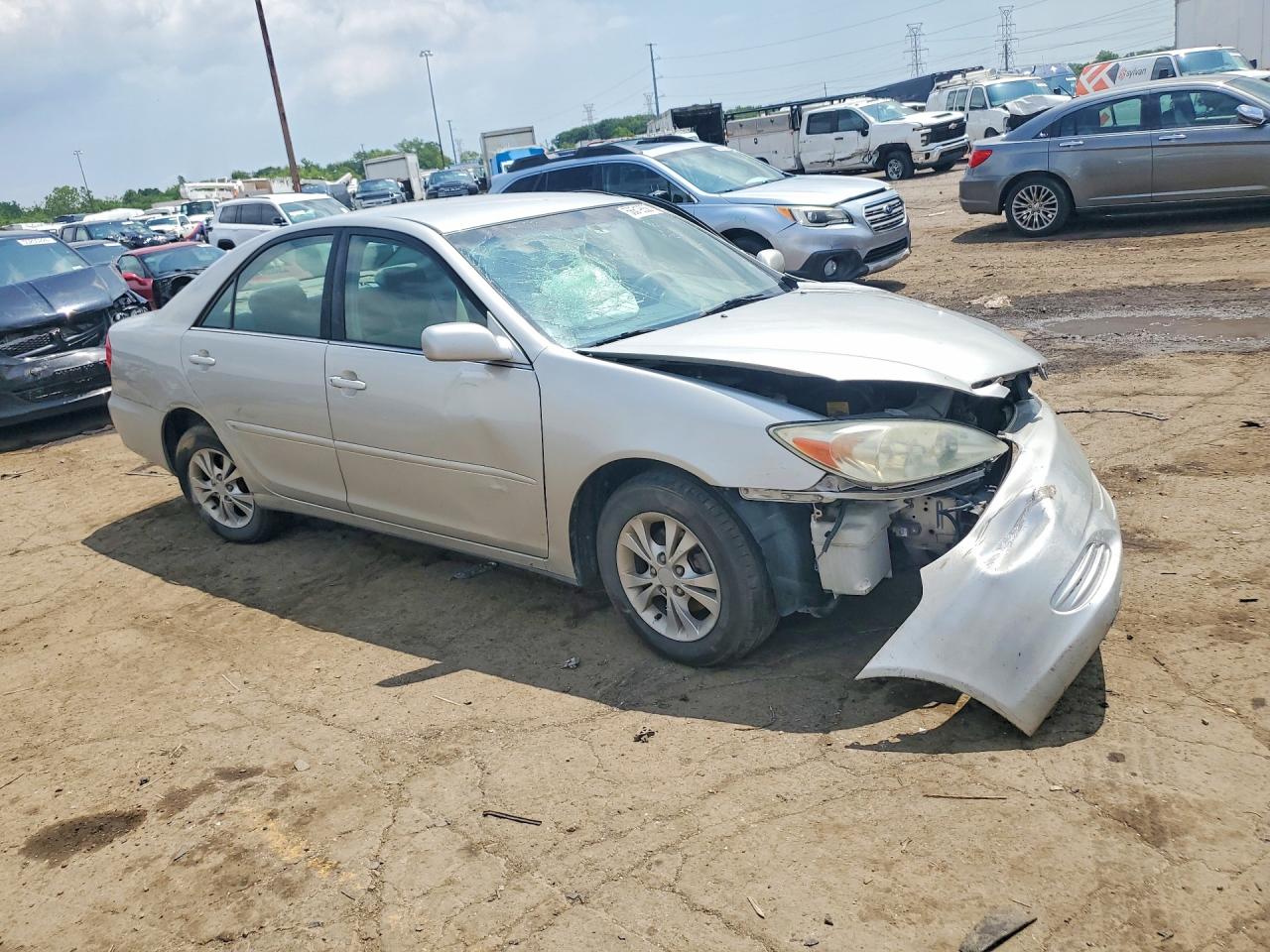 Toyota Camry Le V6