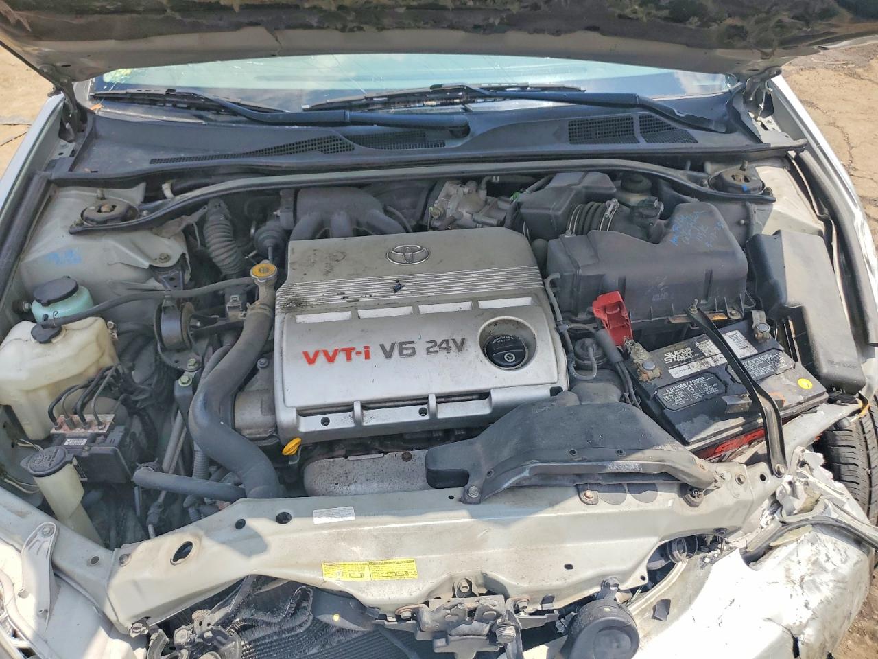 Toyota Camry Le V6