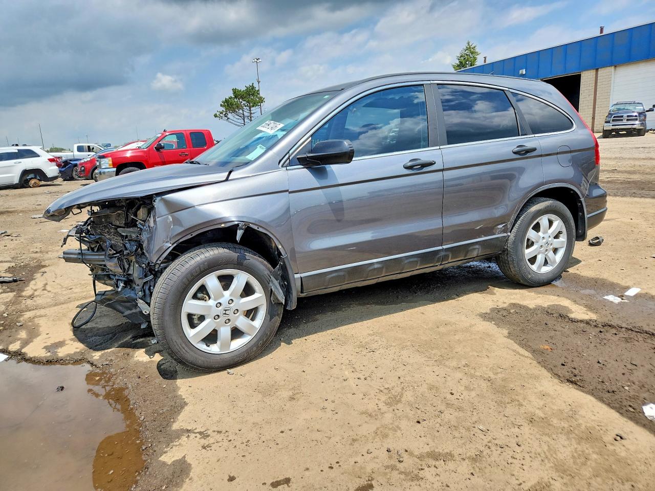 Salvage Honda Crv Image